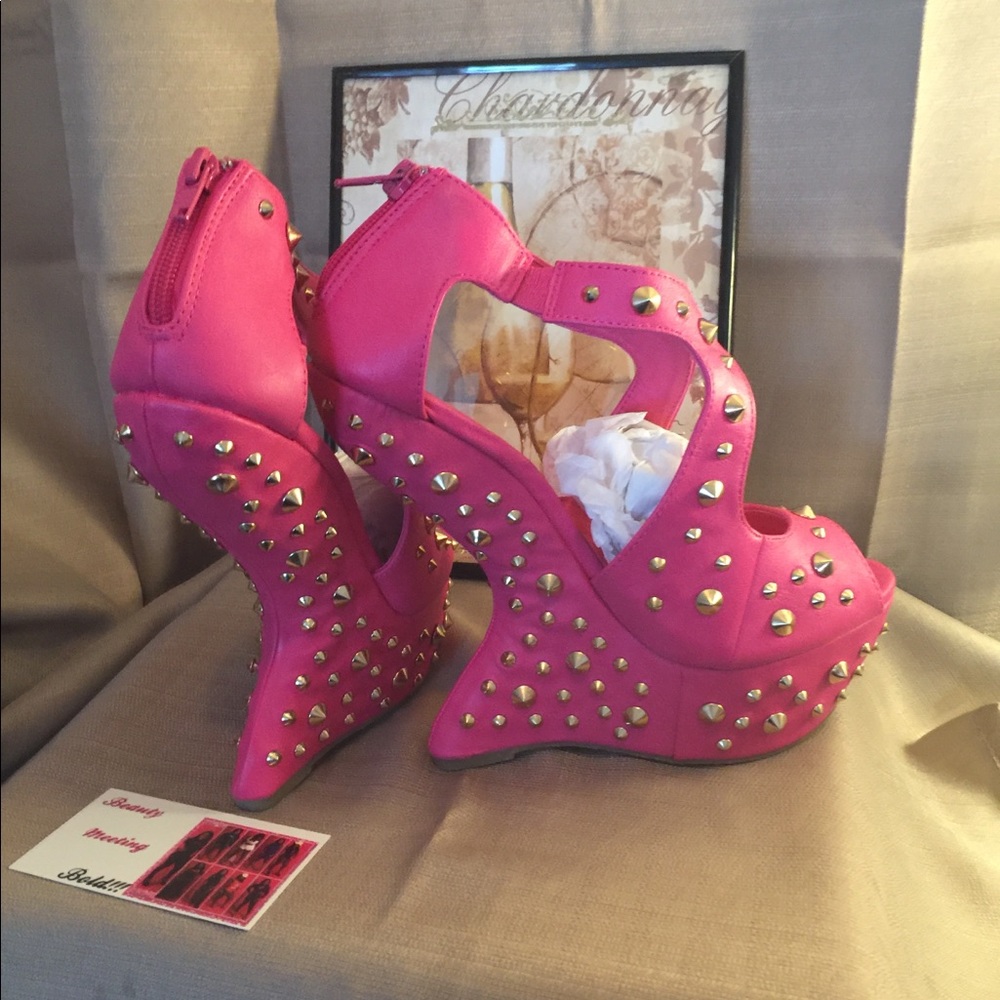 💖Think Pink 💖  Heel-less Wedges